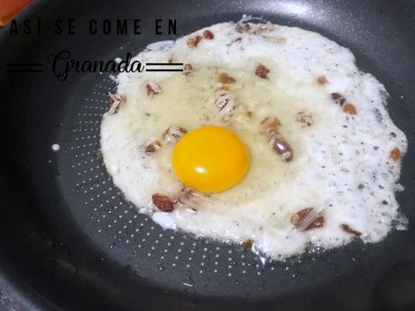 Enrollado de queso crujiente