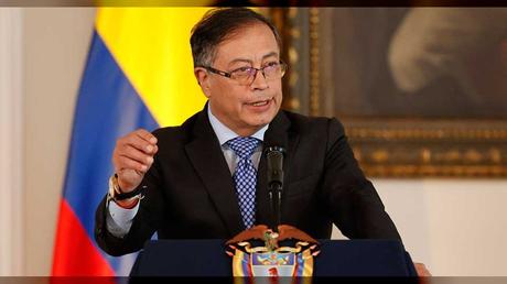 Concluyó que la fiscalía colombiana lleva ocho años intentado encarcelarlo con el objetivo de “impedir que el progresismo bajo mi dirección gobierne el país”