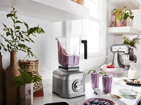 Licuadora K400 de KitchenAid: más que un electrodoméstico, un compañero culinario inteligente
