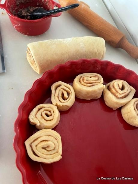 Cinnamon Rolls: Rollitos de Canela #CinnamonrollsInternationalday
