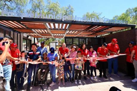 La Presidenta del DIF Municipal, Estela Arriaga y Alcalde Galindo, dan nueva vida al Parque Infantil Inclusivo «Fantasía», en la Calzada de Guadalupe