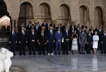 El Rey reivindica el «espíritu de Granada» y lo que la diversidad puede ...