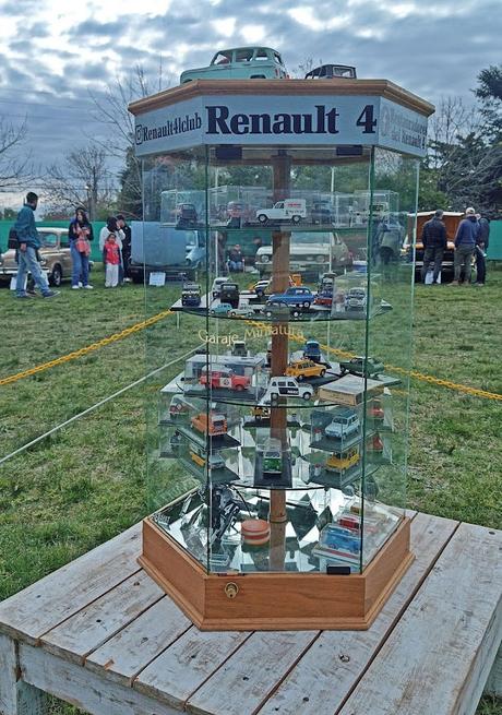 Las miniaturas del stand de Restauradores del Renault 4