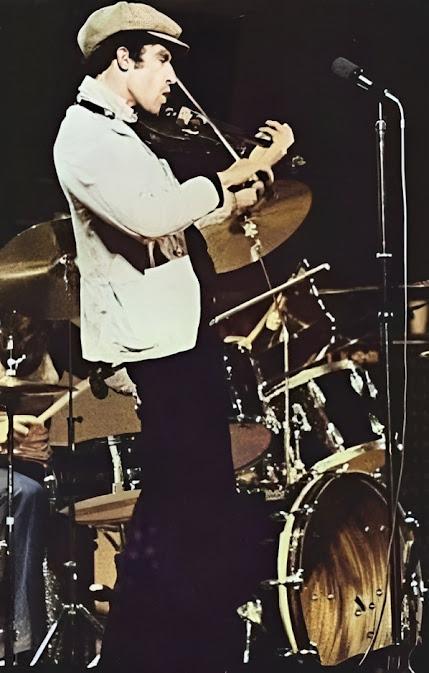 Efemérides del Rock y Heavy Metal: Qué pasó un 08 de Octubre Efemérides del Rock y Heavy Metal: Qué pasó un 08 de Octubre