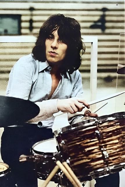 Efemérides del Rock y Heavy Metal: Qué pasó un 08 de Octubre Efemérides del Rock y Heavy Metal: Qué pasó un 08 de Octubre