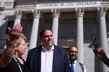 Junqueras traslada a Sánchez la «necesidad de avanzar en la negociación» de las demandas de ERC