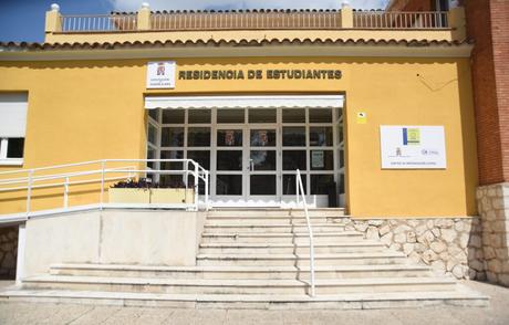 Junqueras traslada a Sánchez la «necesidad de avanzar en la negociación» de las demandas de ERC