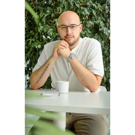 A la vida, ganas a los sueños, alas