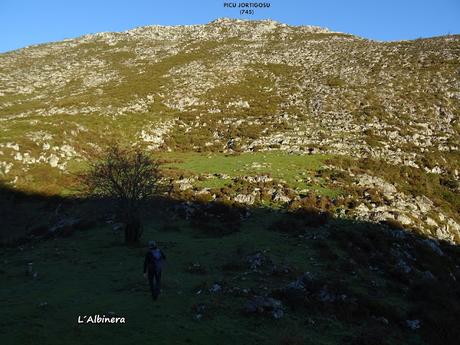 Alevia-La Escalá-Canal de las Vacas-Llonín-Cavandi-La Lizosa