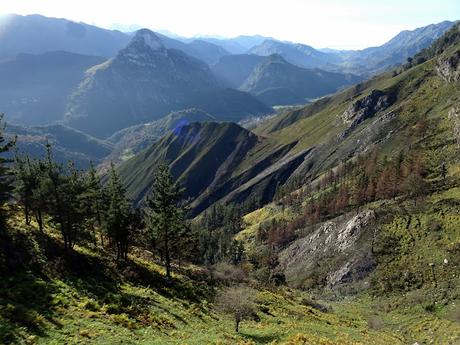 Alevia-La Escalá-Canal de las Vacas-Llonín-Cavandi-La Lizosa