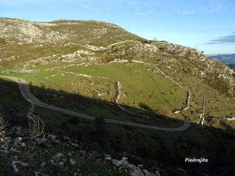 Alevia-La Escalá-Canal de las Vacas-Llonín-Cavandi-La Lizosa