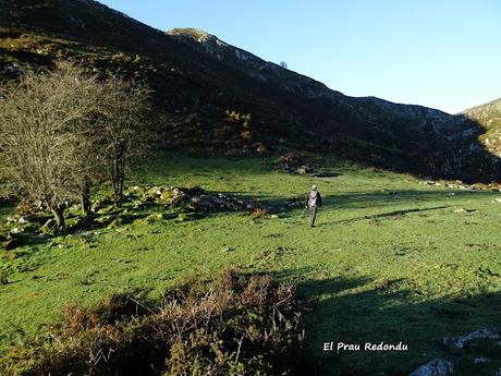Alevia-La Escalá-Canal de las Vacas-Llonín-Cavandi-La Lizosa