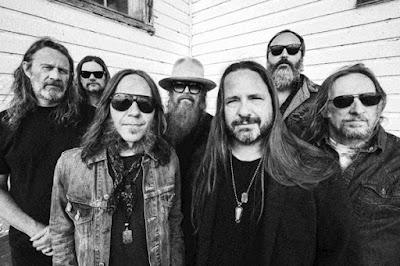Blackberry Smoke - Little bit crazy (2023)