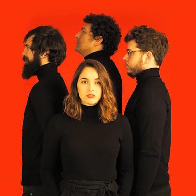 MERINO: 'HIMNOS DE GUERRA'