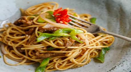 Tallarines al Pimiento