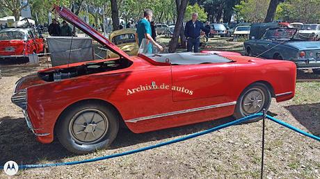 Sol, autos clásicos y público en AutoClásica 2023 Sol, autos clásicos y público en AutoClásica 2023