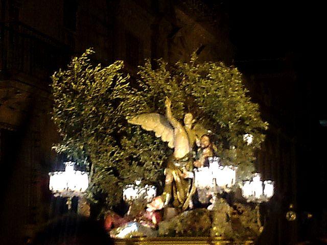 ES TIEMPO DE PROCESIONES