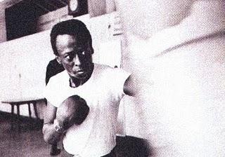 Por fin... Miles Davis - Tribute To Jack Johnson: