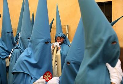 Dieciséis preguntas incrédulas sobre la Semana Santa.