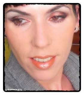 Navidad cálida: look en bronce y marrón