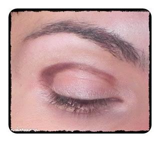 Navidad cálida: look en bronce y marrón