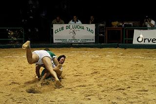 FOTOS TAO 12 - SAN BARTOLOME 9 LUCHA CANARIA LANZAROTE 2.011-2012 (1)