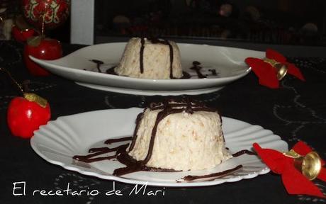 SEMIFRÍO DE TURRÓN CON SALSA DE CHOCOLATE