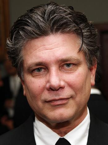 Steven Zaillian planea dirigir Los cronocrímenes