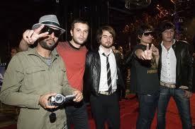 Zoé prepara para 2012 nuevo disco y documental. Zoé prepara para 2012 nuevo disco y documental.