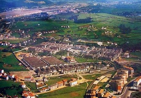 Poblado de Llaranes_1968_SMALL Desarrollo urbano de Avilés (Asturias)
