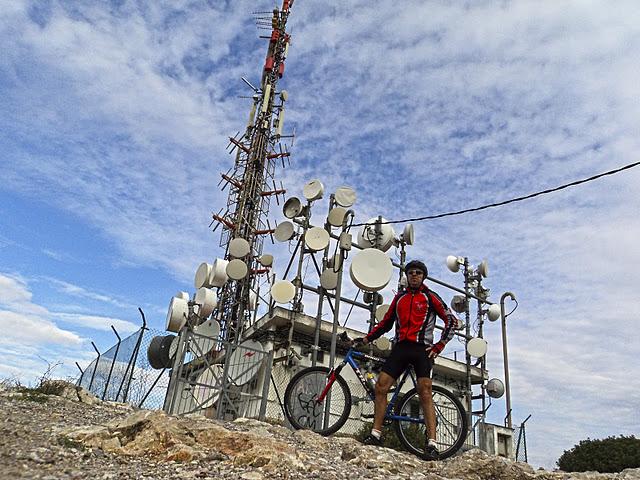 Llega el momento de renovar las zapatillas... Elección  en Running Alone de la nuevas Mizuno Wave Enigma para inicar el nuevo ciclo....  Últimos entrenos...