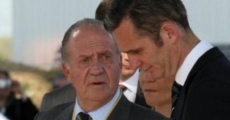 Truenos en el trono Truenos en el trono