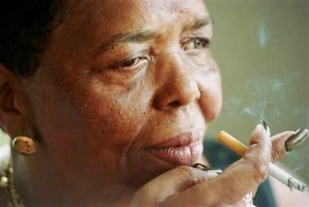 Nos deja la cantante Cesaria Evora, “la dama descalza” de Cabo Verde