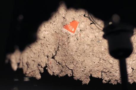 Cómo se hace una lámpara con papel de revista