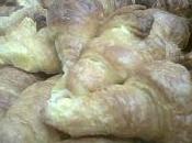 croissants recién hechos