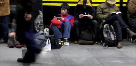 mario cola psvita PlayStation Vita se estrena en Japón con 325.000 unidades vendidas