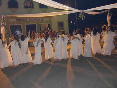 Feliz Navidad !!!  Belen viviente de Corrales...