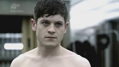 Iwan Rheon también abandona el barco