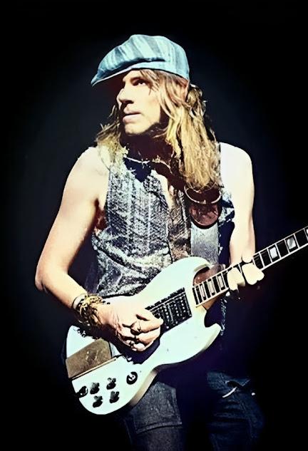 Efemérides del Rock y Heavy Metal: Qué pasó un 19 de Octubre Efemérides del Rock y Heavy Metal: Qué pasó un 19 de Octubre