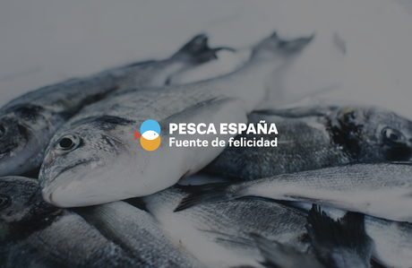 Promoción de los productos del mar, defensa de la actividad pesquera y mucha felicidad en el primer año de Pesca España