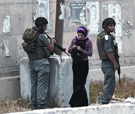 Ocupación Israelí: Cómo Microsoft, IBM, Cisco y Dell hacen posible la vigilancia y el control en Palestina Ocupación Israelí: Cómo Microsoft, IBM, Cisco y Dell hacen posible la vigilancia y el control en Palestina