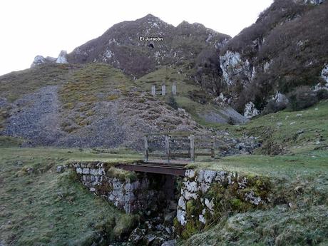 El Porru Uberdón-Comeya-Mayadas de Onís (Soñín, Brañarredonda, Parres, Arnaedu, La Güelga, Belbín)
