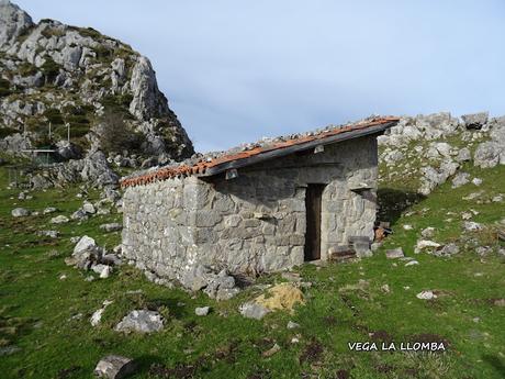 El Porru Uberdón-Comeya-Mayadas de Onís (Soñín, Brañarredonda, Parres, Arnaedu, La Güelga, Belbín)