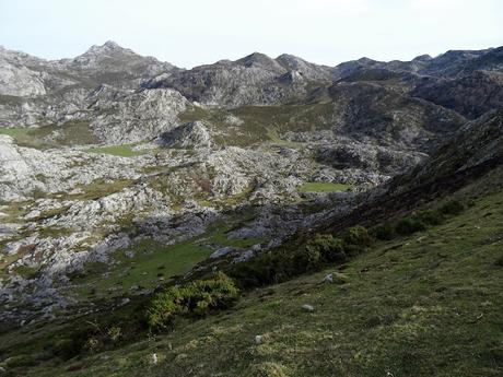 El Porru Uberdón-Comeya-Mayadas de Onís (Soñín, Brañarredonda, Parres, Arnaedu, La Güelga, Belbín)