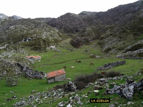 El Porru Uberdón-Comeya-Mayadas de Onís (Soñín, Brañarredonda, Parres, Arnaedu, La Güelga, Belbín)