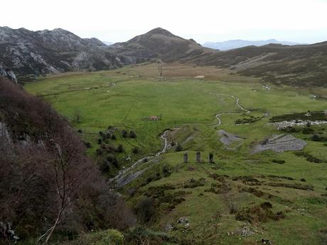 El Porru Uberdón-Comeya-Mayadas de Onís (Soñín, Brañarredonda, Parres, Arnaedu, La Güelga, Belbín)