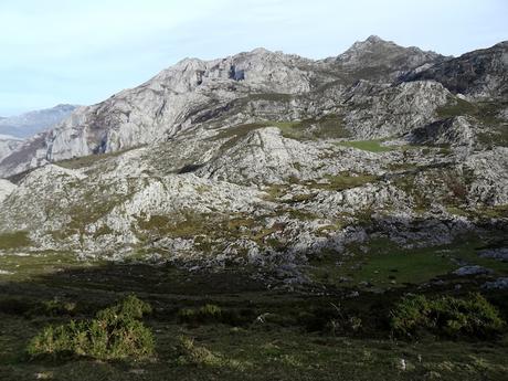 El Porru Uberdón-Comeya-Mayadas de Onís (Soñín, Brañarredonda, Parres, Arnaedu, La Güelga, Belbín)