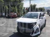 Accidente Avenida Industrias deja heridos