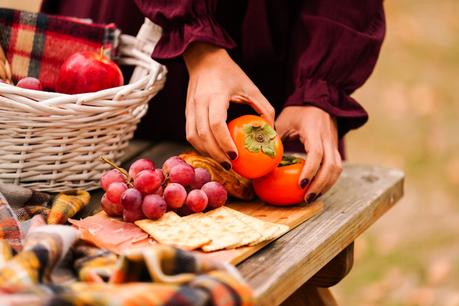 LBD (Little Burgundy Dress)