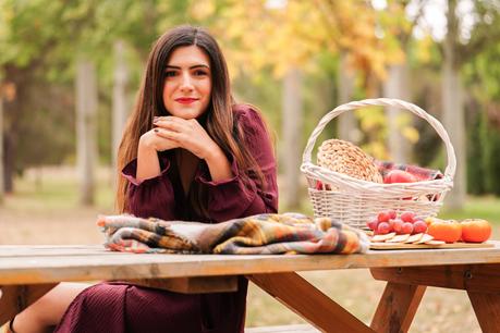 LBD (Little Burgundy Dress)